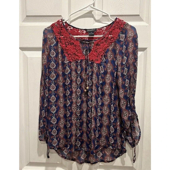 Lucky Brand Blouse Womens Medium‎ Blue Crochet Neck Detail Aztec Floral Top - Picture 1 of 4